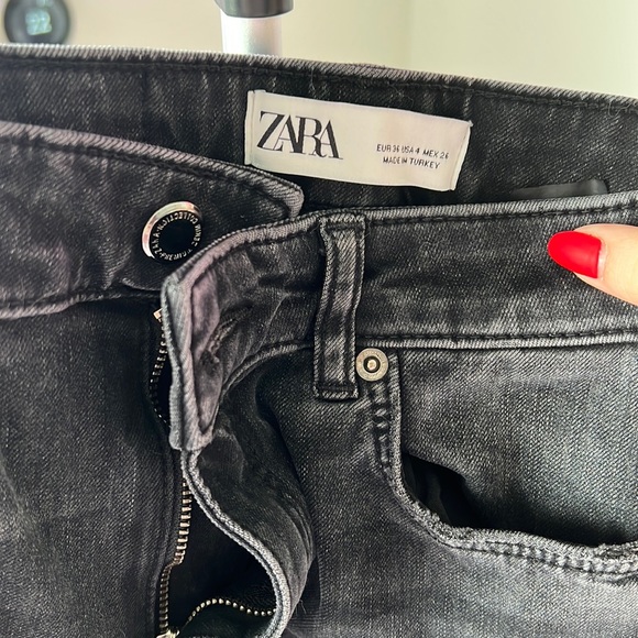 Zara washed skinny jeans - Picture 2 of 4